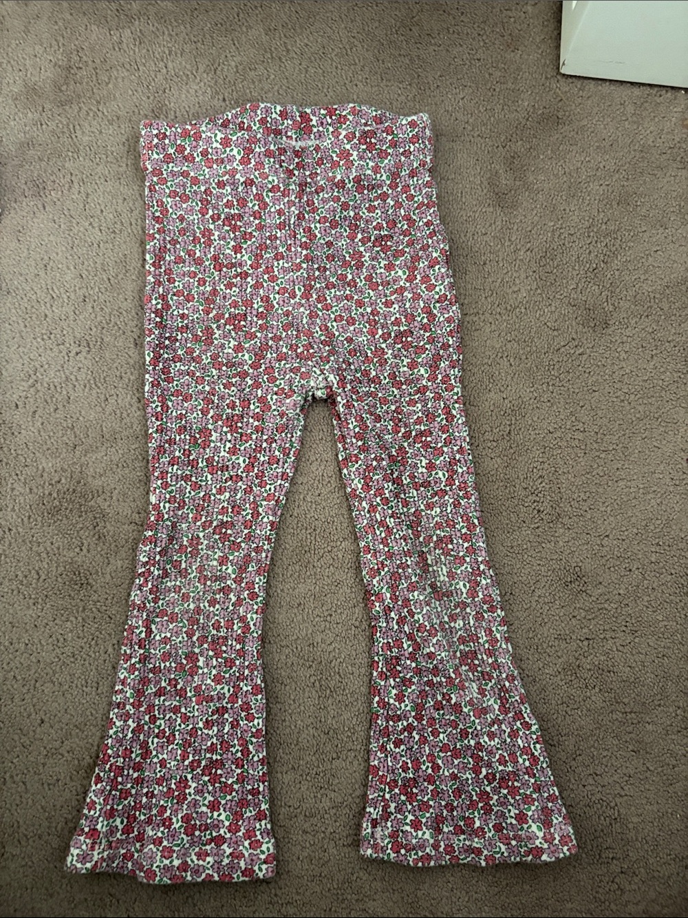 Zara Pink Floral Ribbed Flared Leggings